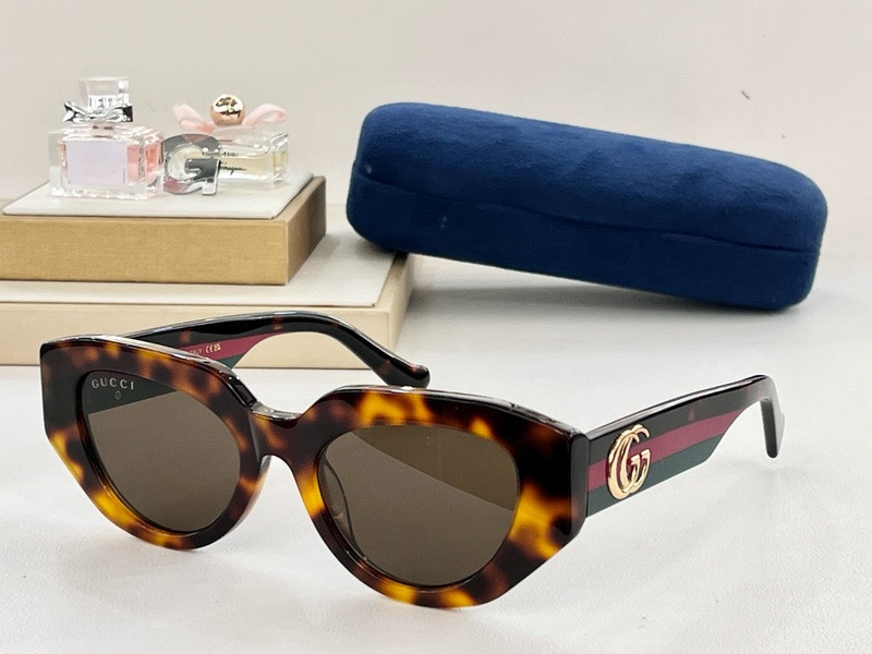 Gucci Sunglasses 64